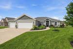 106 E Lake Court property photo