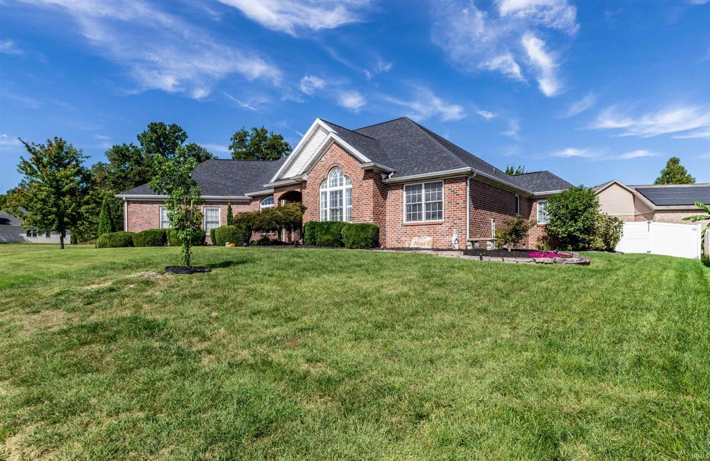 Photo of 4400 Windham Drive, Evansville, IN 47725 (MLS # 202641301)