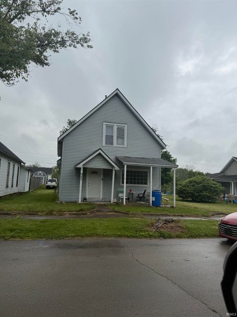 607 S Jefferson Street, Hartford City, IN 47348 - #: 202518062