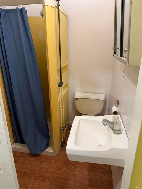 Tiny photo for 1460 N State Rd 5 Road, Larwill, IN 46764 (MLS # 202634077)