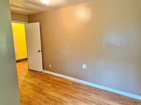 Tiny photo for 1460 N State Rd 5 Road, Larwill, IN 46764 (MLS # 202634077)