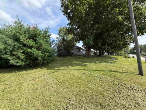 Tiny photo for 1460 N State Rd 5 Road, Larwill, IN 46764 (MLS # 202634077)