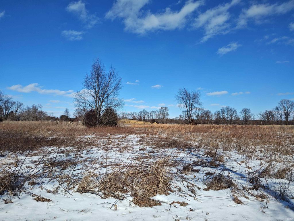 Photo of Lot 6 S 600 E, Knox, IN 46534 (MLS # 202609612)