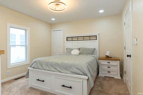 Tiny photo for 1105 E Markland Avenue, Kokomo, IN 46901 (MLS # 202630165)
