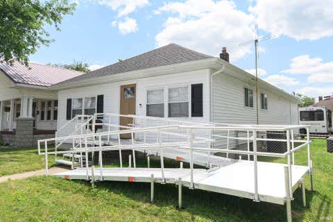 Tiny photo for 1105 E Markland Avenue, Kokomo, IN 46901 (MLS # 202630165)
