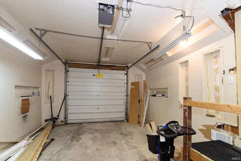 Tiny photo for 1105 E Markland Avenue, Kokomo, IN 46901 (MLS # 202630165)