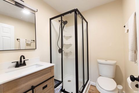 Tiny photo for 1105 E Markland Avenue, Kokomo, IN 46901 (MLS # 202630165)