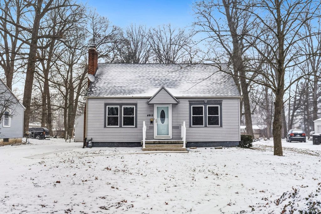Photo of 4915 Plaza Drive, Fort Wayne, IN 46806 (MLS # 202601922)