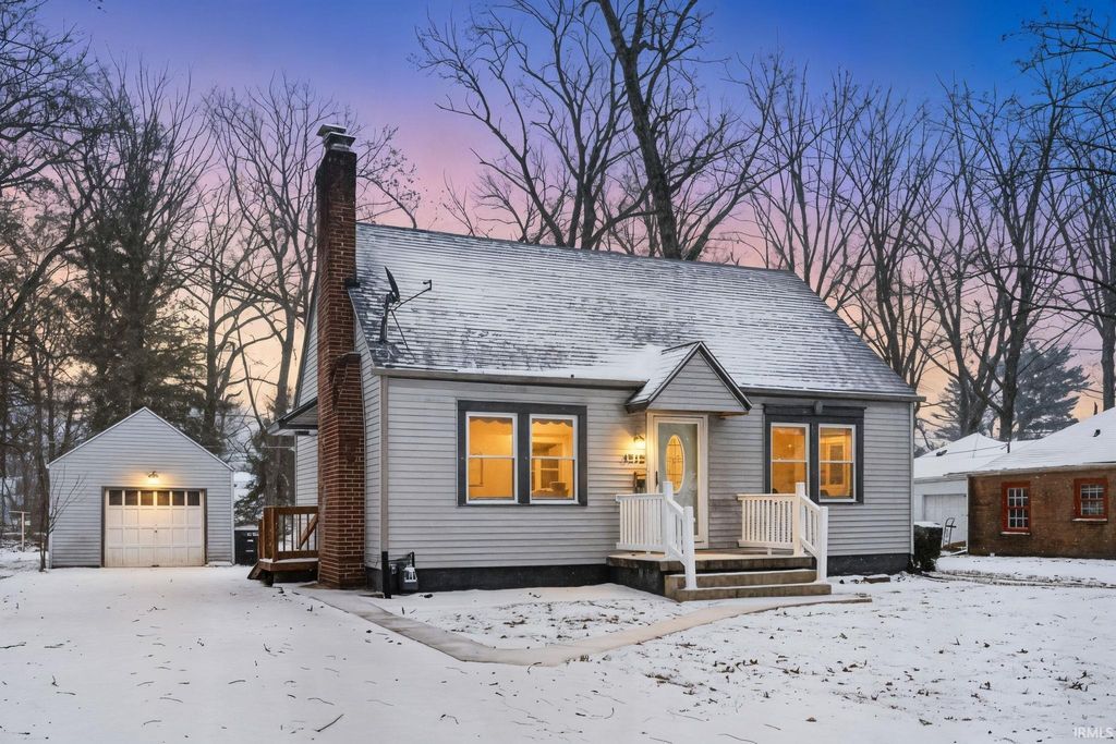 Photo of 4915 Plaza Drive, Fort Wayne, IN 46806 (MLS # 202601922)