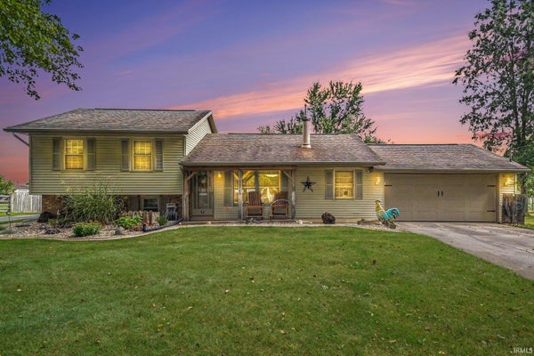 29749 COUNTY ROAD 4, ELKHART, IN 46514 - Image b9c8bbf0592491ce6b342afbb431b64e/3914750725