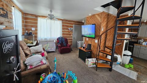 Tiny photo for 3354 E Ore Branch Road, Bloomfield, IN 47424 (MLS # 202603197)