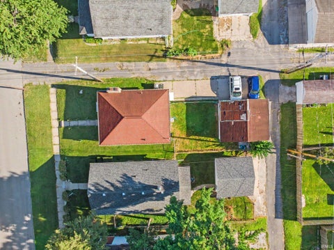 Tiny photo for 730 S 32nd Street, South Bend, IN 46615 (MLS # 202635319)