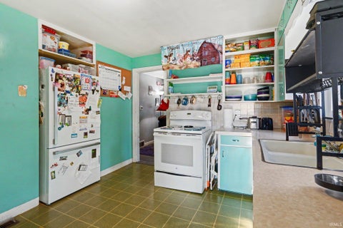 Tiny photo for 730 S 32nd Street, South Bend, IN 46615 (MLS # 202635319)