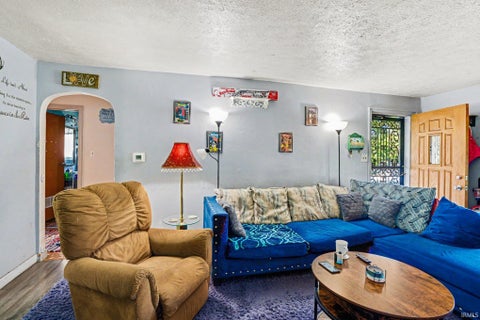 Tiny photo for 730 S 32nd Street, South Bend, IN 46615 (MLS # 202635319)