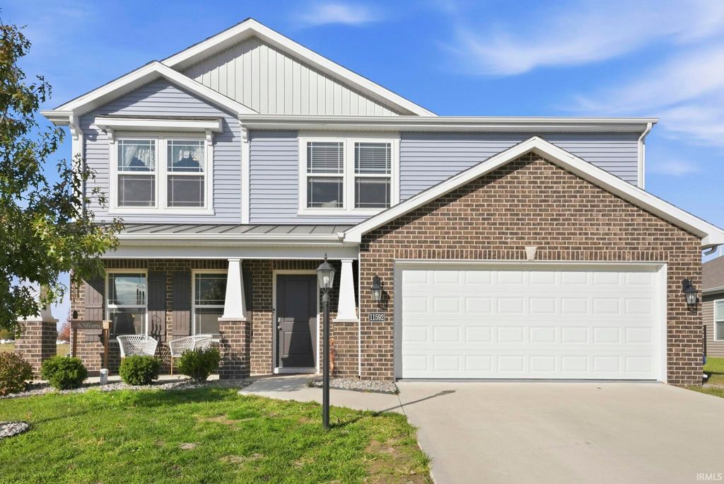 Photo of 11592 Slade Court, Fort Wayne, IN 46818 (MLS # 202547456)