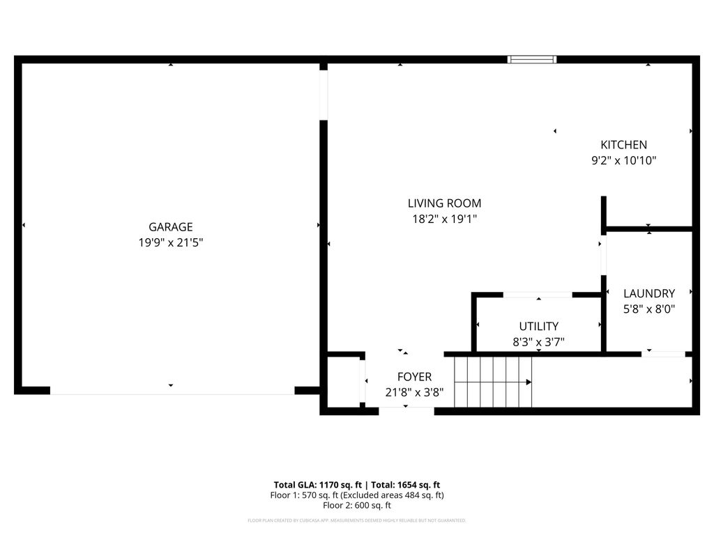 Photo of 1105 Edwardsburg Ave, Elkhart, IN 46514 (MLS # 202601416)