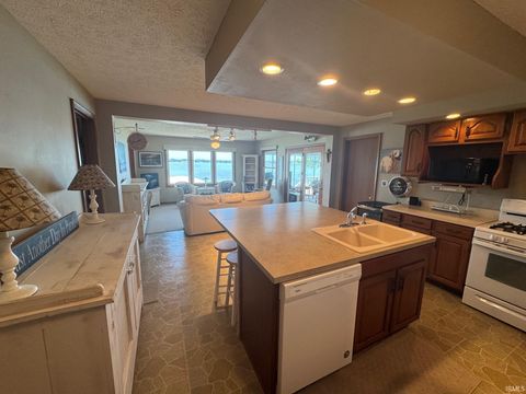 Tiny photo for 3213 Barrett Road, Rochester, IN 46975 (MLS # 202529736)