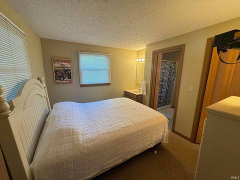 Tiny photo for 3213 Barrett Road, Rochester, IN 46975 (MLS # 202529736)