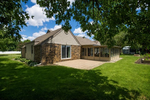 Tiny photo for 3321 Gregory Farm Village Drive, Rochester, IN 46975 (MLS # 202642117)
