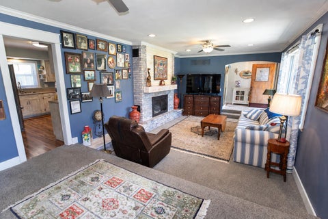 Tiny photo for 3321 Gregory Farm Village Drive, Rochester, IN 46975 (MLS # 202642117)
