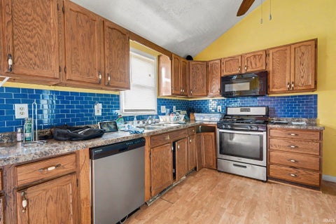 Tiny photo for 24320 Lynn Drive, Elkhart, IN 46517 (MLS # 202637780)