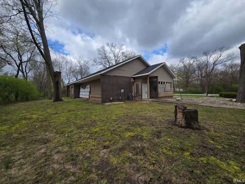 Tiny photo for 1301 Baldwin Street, Elkhart, IN 46514 (MLS # 202623631)