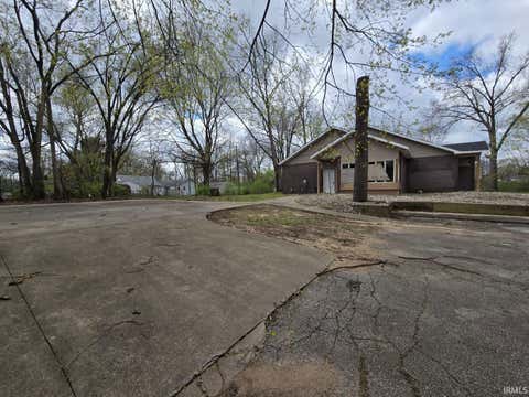 Tiny photo for 1301 Baldwin Street, Elkhart, IN 46514 (MLS # 202623631)