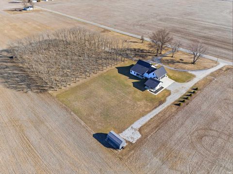 Tiny photo for 9298 W 300 S, Swayzee, IN 46986 (MLS # 202606396)