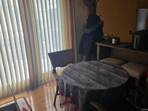 Tiny photo for 2401 Greentree Lane, Kokomo, IN 46902 (MLS # 202539998)