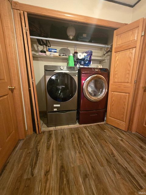 Tiny photo for 2401 Greentree Lane, Kokomo, IN 46902 (MLS # 202539998)