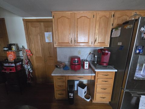 Tiny photo for 2401 Greentree Lane, Kokomo, IN 46902 (MLS # 202539998)