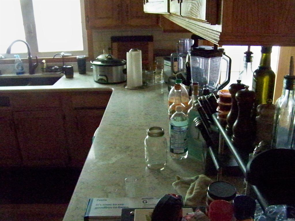 Photo of 2401 Greentree Lane, Kokomo, IN 46902 (MLS # 202539998)