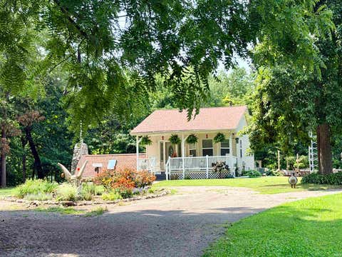 Tiny photo for 5480 S Salisbury Court, Monticello, IN 47960 (MLS # 202631181)