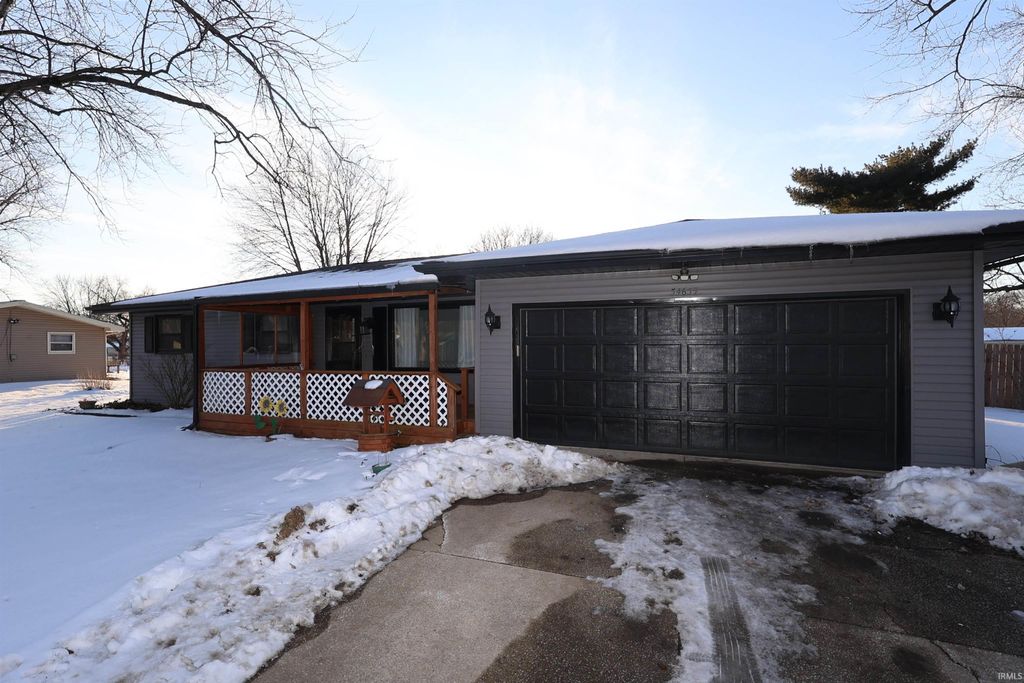 Photo of 54639 County Road 101, Elkhart, IN 46514 (MLS # 202604299)