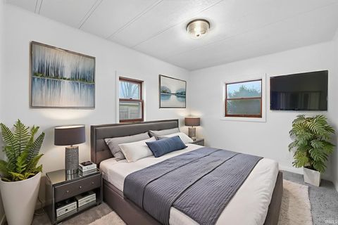 Tiny photo for 204 S East Street, South Whitley, IN 46787 (MLS # 202605715)