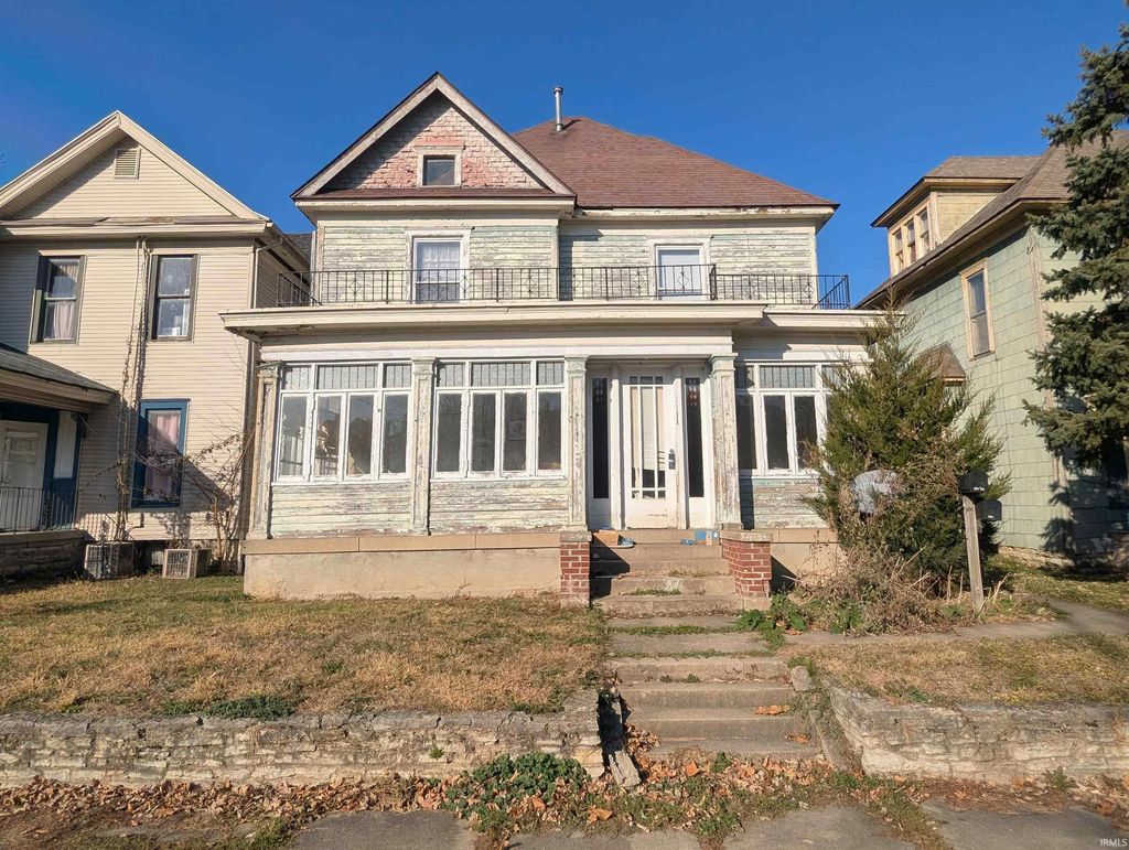 Photo of 920 W 5Th Street, Marion, IN 46953 (MLS # 202546146)