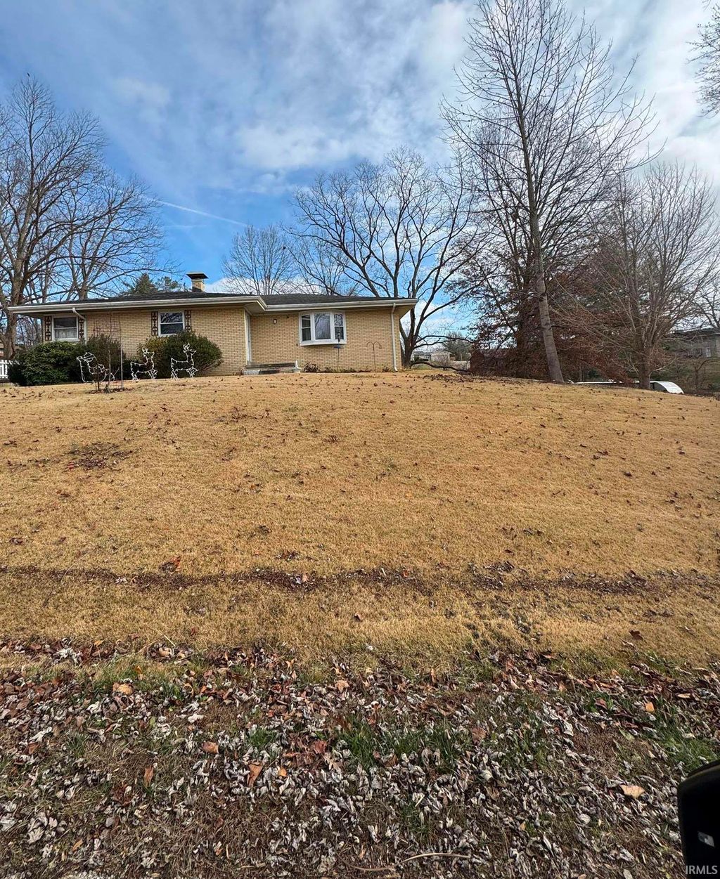 Photo of 1314 Reiter Drive, Evansville, IN 47712 (MLS # 202548854)