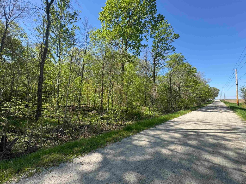 Photo of TBD W Cleveland Road, South Whitley, IN 46787 (MLS # 202616503)