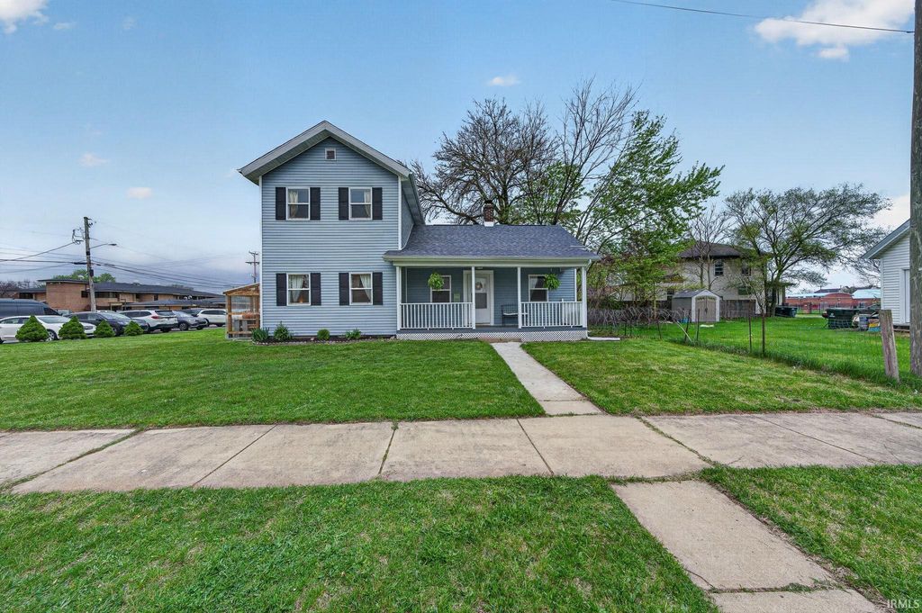 Photo of 229 N St Peter Street, South Bend, IN 46617 (MLS # 202614552)