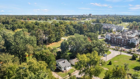 Tiny photo for 118 Myrtle Street, South Bend, IN 46637 (MLS # 202641606)