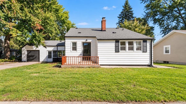 118 MYRTLE ST, SOUTH BEND, IN 46637 - Image ba67ee2ab2632c3c9b6ebf2b29d683b4/2546238845