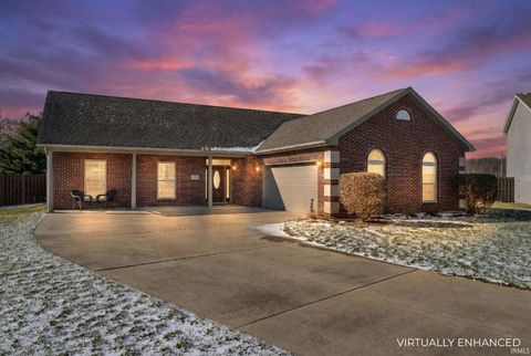 Photo of 1548 Keystone Court, Lafayette, IN 47909 (MLS # 202601640)