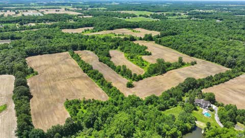 Tiny photo for 4200 W North County Line Road, Huntertown, IN 46748 (MLS # 202625419)