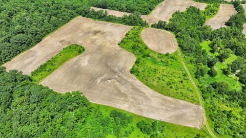 Tiny photo for 4200 W North County Line Road, Huntertown, IN 46748 (MLS # 202625419)