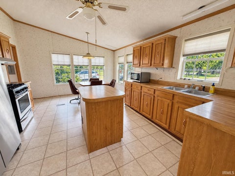 Tiny photo for 511 N Linden Street, Monon, IN 47959 (MLS # 202642161)