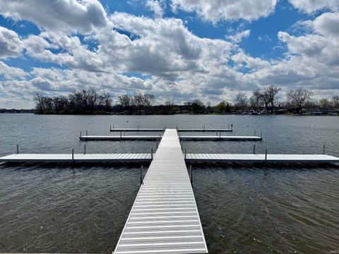 Tiny photo for 1606 North Shore Drive, Rochester, IN 46975 (MLS # 202619400)