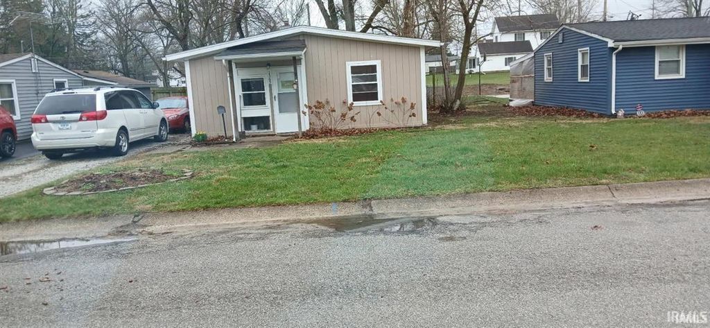 Photo of 1365 Edna Street, Huntington, IN 46750 (MLS # 202547448)