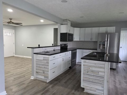 Tiny photo for 4418 Kensington Drive, Logansport, IN 46947 (MLS # 202614017)