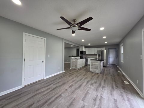 Tiny photo for 4418 Kensington Drive, Logansport, IN 46947 (MLS # 202614017)