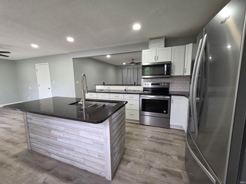 Tiny photo for 4418 Kensington Drive, Logansport, IN 46947 (MLS # 202614017)